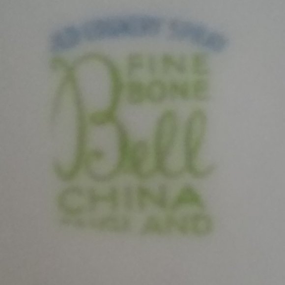 Fine Bone China BELL 5 3/8" Across China England: Old Country Spray Thin Gold Ri - Picture 3 of 3